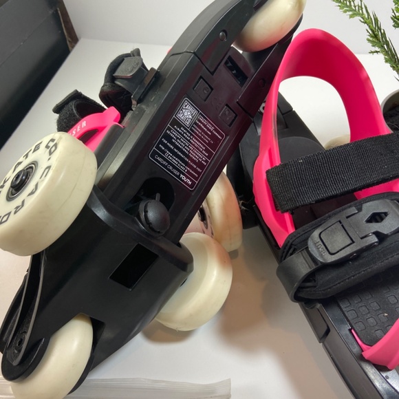 Cardiff Skate Co. skates cruiser - Picture 3 of 6